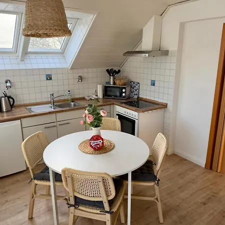 Familie Kreil Apartamento *